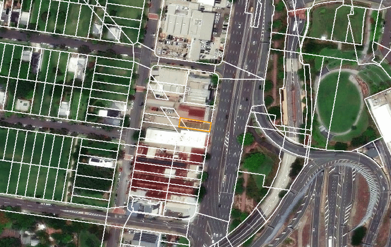 Aerial map with 120 LUTWYCHE RD, WINDSOR QLD 4030 outlined